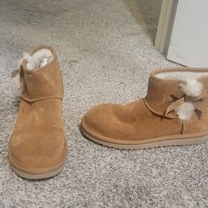 Koolaburra Tan Women's Boots with Bow Detail